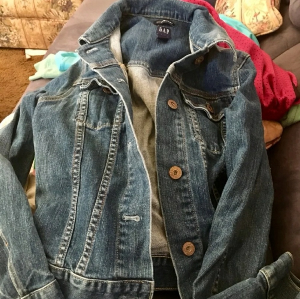 Gap denium jacket size small